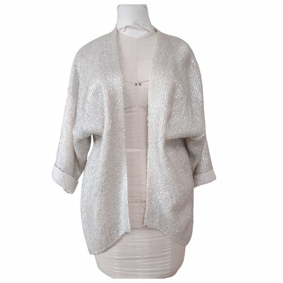 LUSH Cream Cocoon Sweater Size M Loose Casual Oversized Slouchy Kimono Metallic - Picture 1 of 12
